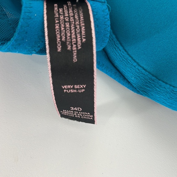 VS “Very Sexy Push Up”, Size 34D - Picture 6 of 6